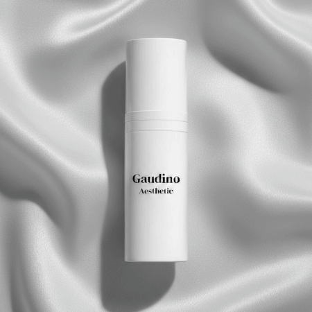 Siero illuminante con Niacinamida, Tranexamico e Ceramidi di Gaudino Aesthetic